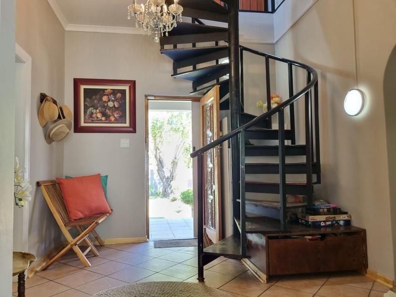 5 Bedroom Property for Sale in Ceres Western Cape